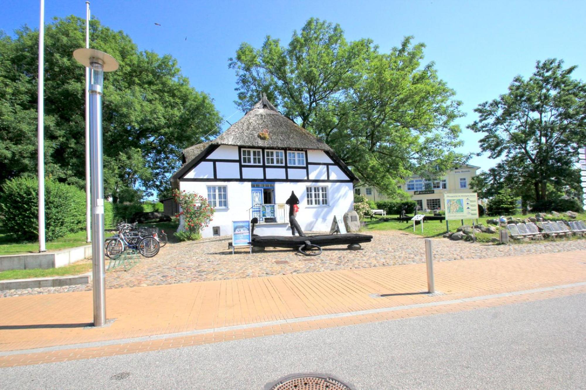 Terrasse, Gratis Nutzung Vom Ahoi Erlebnisbad Und Sauna In Sellin - Meeresblick Fewo 32 Gohren Bagian luar foto